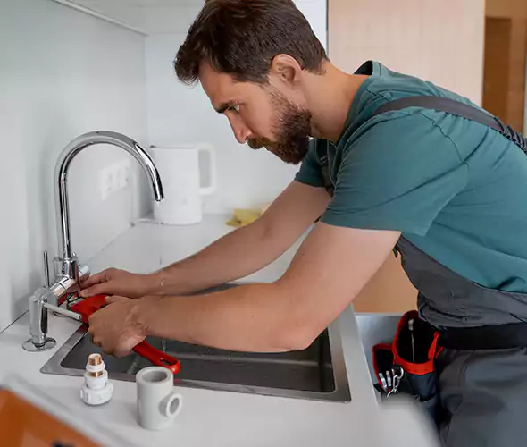 Professional Faucet Replacement Specialist in Salinas, CA: Schedule Affordable Faucet Replacement Services with Us